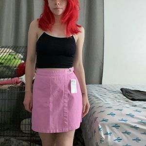 Brandy Melville Emerson bubblegum pink skirt